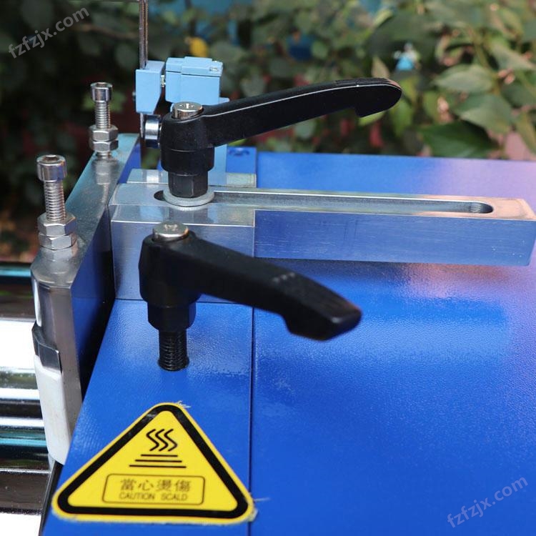 宝轮BL-6175实验室小开炼机 试验用两辊开炼机 小型炼胶机